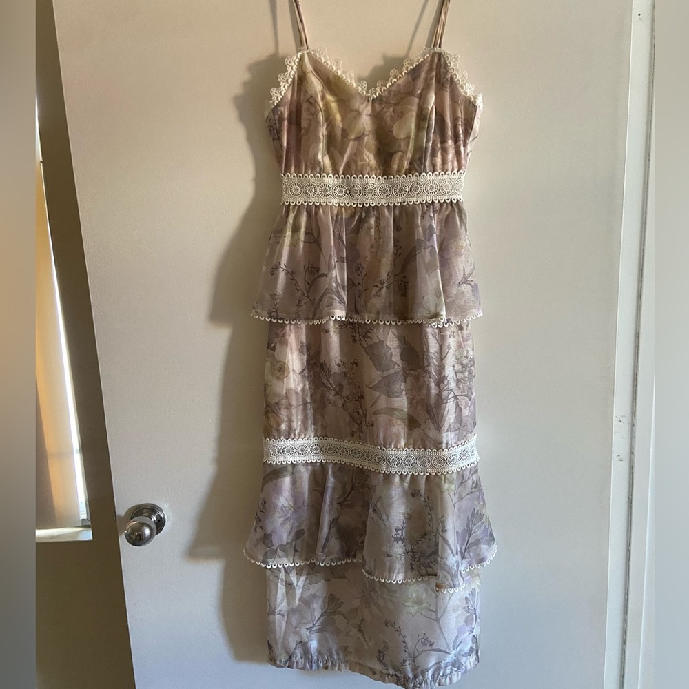 V. Chapmen MIDI Floral Dress